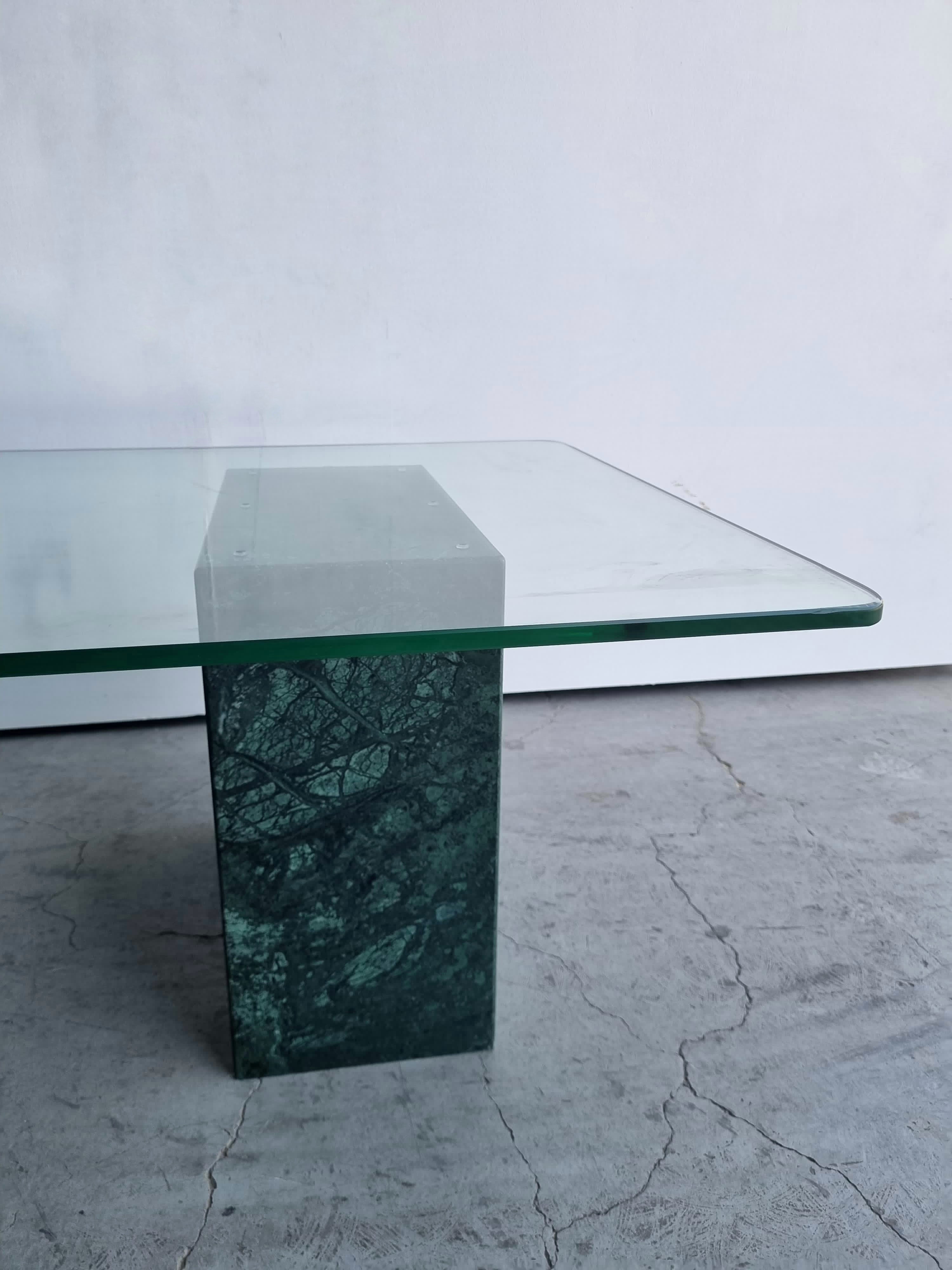 VASO Coffee Table