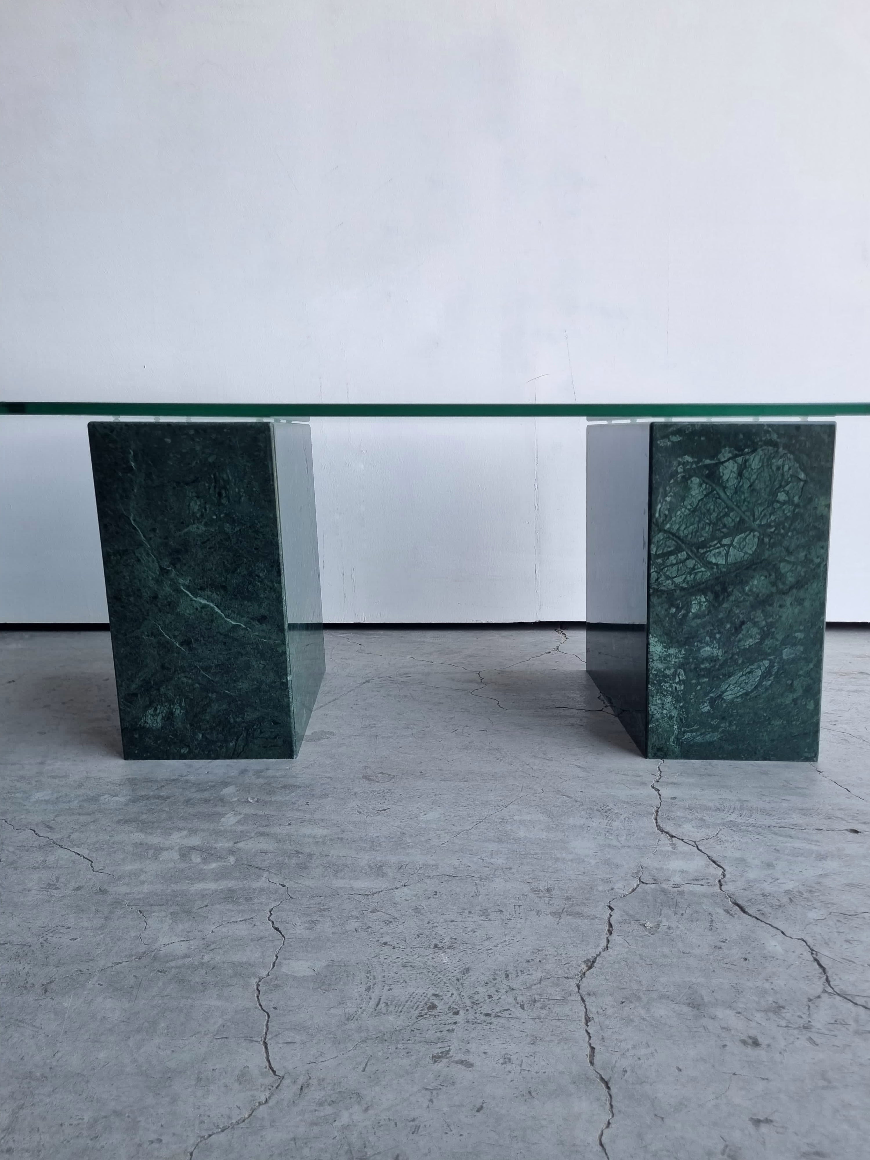 VASO Coffee Table