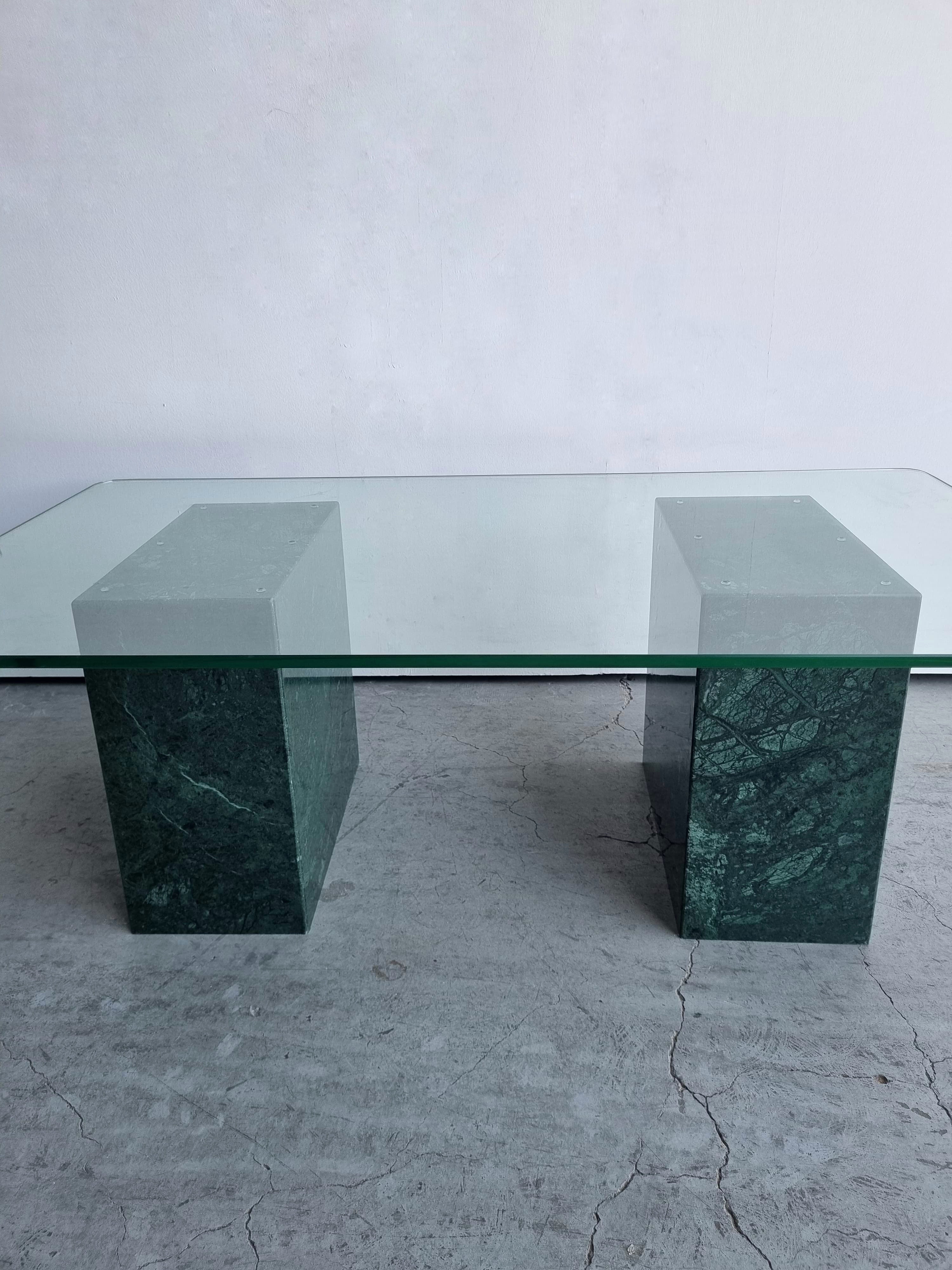 VASO Coffee Table